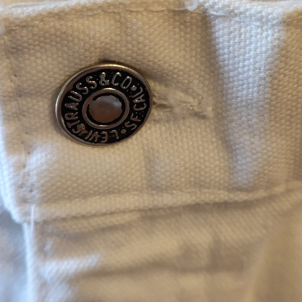 Levis Barnstormer 1970s White Canvas Denim Hot Shorts Size Small - Picture 7 of 10